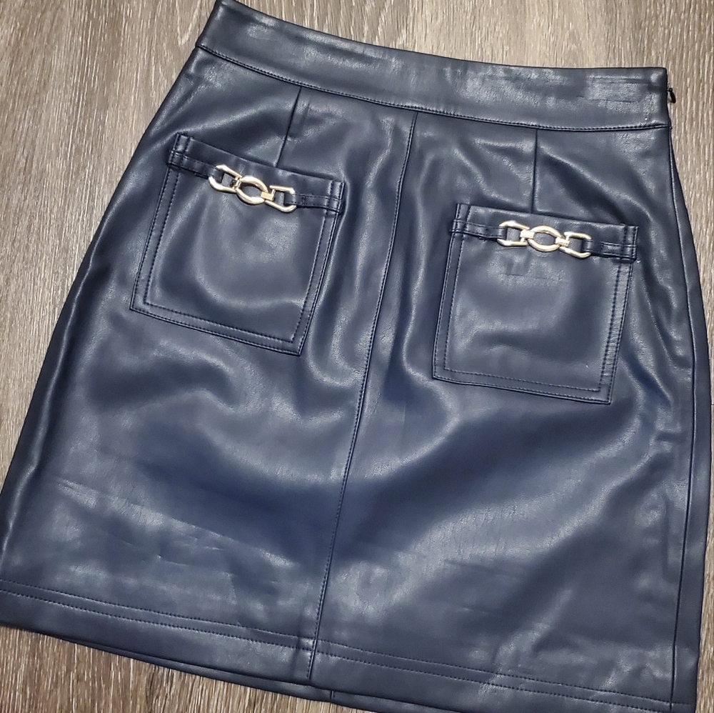 Tahari Blue Faux Leather Skirt